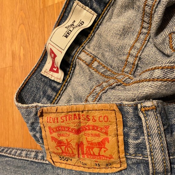 Vintage Levi's 550 Relaxed - Picture 3 of 4